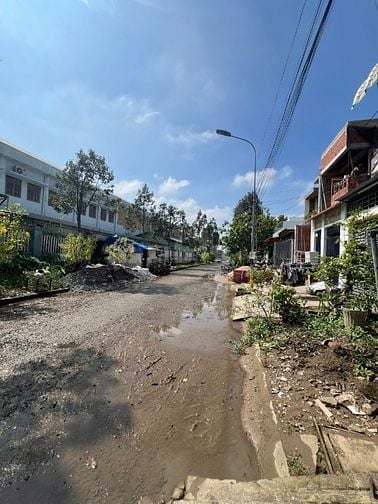 HÀNG KÍN - NHÀ TRỆT LẦU KDC FICO AN THỚI