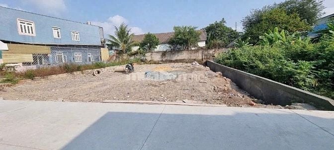 Lô Đất Full Thổ Cư, DT Lớn Giá Cực Tốt Ngay Nguyễn Thị Tú, Bình Chánh