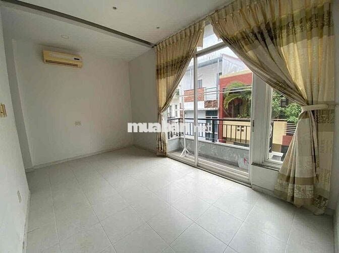 2 phòng ngủ riêng biệt có nội thất Tân Bình