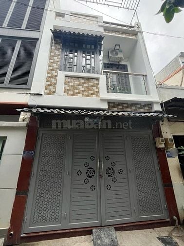 Bán nhà khu vực Đ.Cách Mạng Tháng 8 P.9 Q.3 giá tốt 1 tỷ 490/ 55m2.