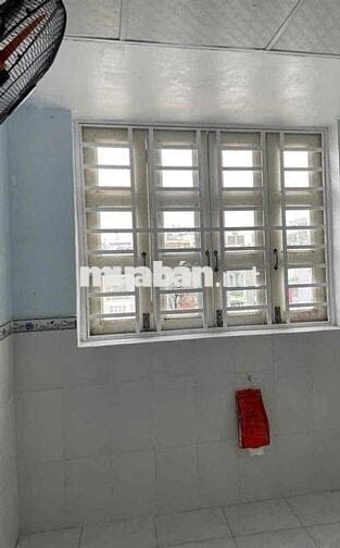 Phòng trọ ngã tư Huỳnh Tấn Phát và Nguyễn Thị Thập