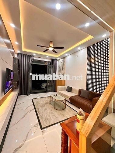 CHÍNH CHỦ NGỘP VỐN CẦN BÁN GẤP NHÀ 3LẦU QUỐC LỘ 1K 6.6TỶ