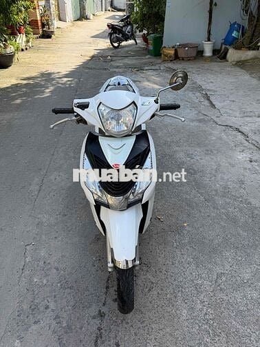 Honda Vision 2016 màu Trắng