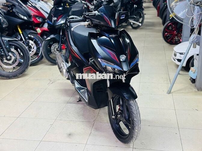 XE MÁY THỊNH PHÁT - AIR BLADE125 ĐEN NHÁM ĐỜI CHÓT