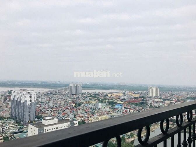 Cho người nước ngoài thuê căn hộ full đồ, view thoáng tại Times City