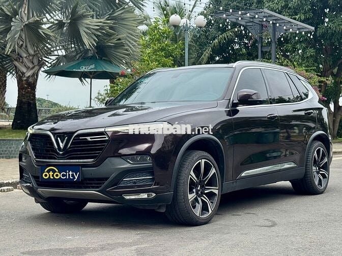 VinFast Lux SA Premium 2019 - Màu nâu- 5v3km