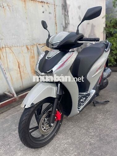 cửa hàng cần bán sh160cc thang Abs biển sai gon