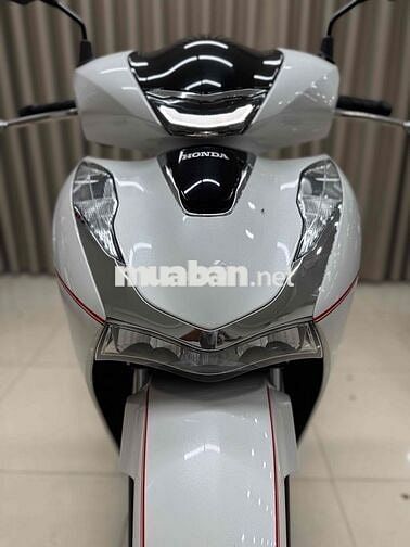 SH 160! vừa đk chạy đúng 800 km mới 99%