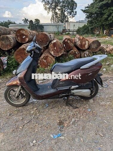 Honda Lead màu Nâu đen