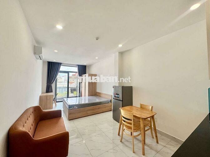 Căn Hộ Studio 40m2 Ban Công Nội Thất Cao Cấp Vị Trí Giữa Trung Tâm