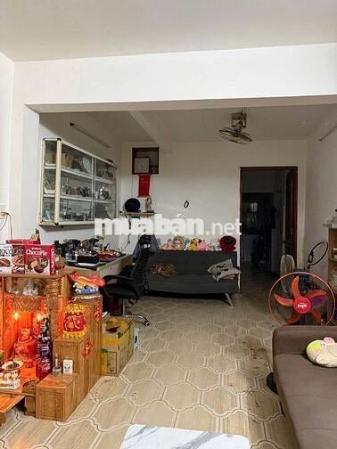 BÁN NHÀ LẠC LONG QUÂN P.11 TÂN BÌNH HXH 8M – 3 TẦNG 4.8 x 13 GIÁ 7.2 T