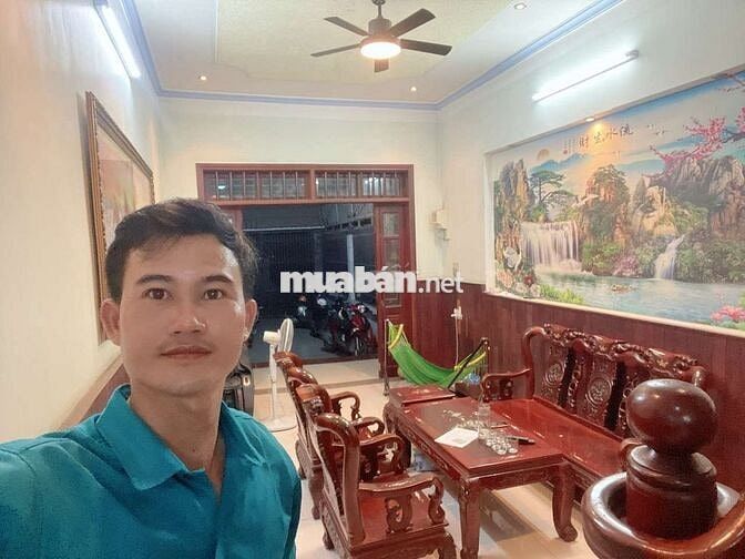 Bán Đất Tặng Nhà Mặt Tiền 4 Lầu Giá Hời Khu Vực Vincom 550 Dĩ An.