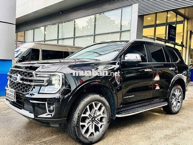 Ford Everest 2022 Titanium 2.0L AT 4x2 - 28000 km
