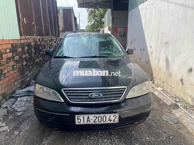 Ford Mondeo 5 chỗ màu Đen