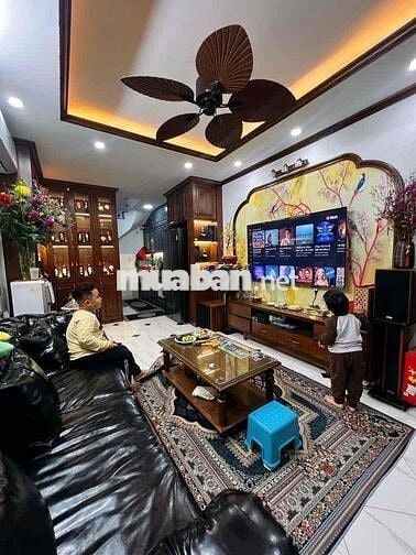 7 TY-THẠCH BÀN- LÔ GÓC- FULL NỘI THẤT- VÀI BƯỚC CHÂN RA OTO TRÁNH- 3M