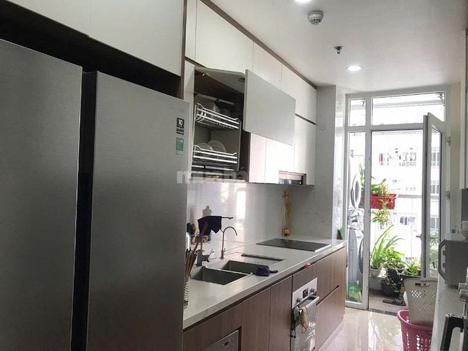 Chính chủ cho thuê căn hộ 3 phòng ngủ tại chung cư A10 Nam trung yên