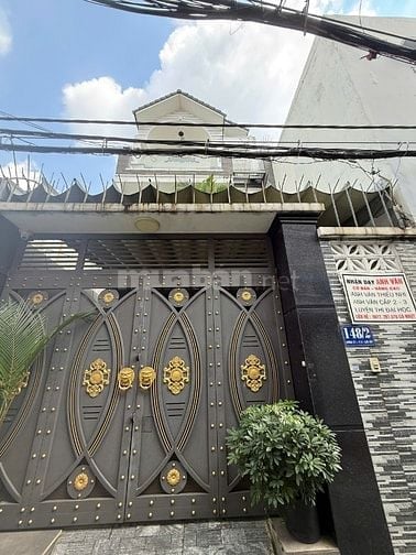 Bán nhà 3 tầng 107/49/4 Đường 11 Gò Vấp – 400m² sàn, 12 tỷ chính chủ !