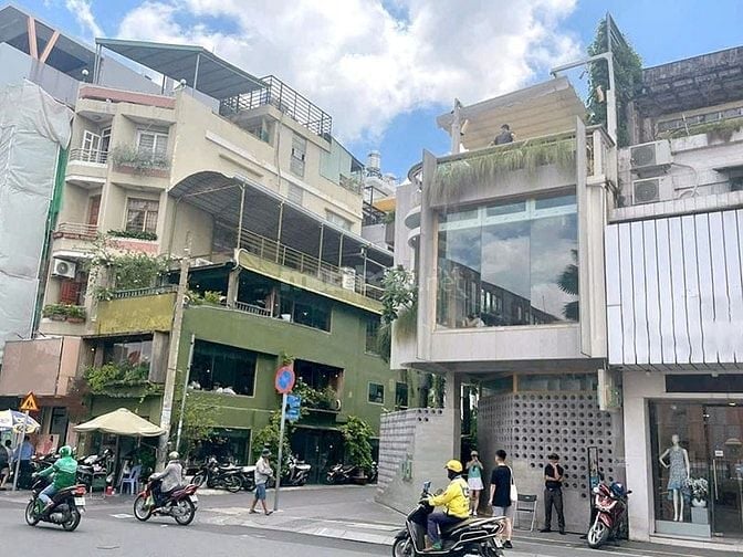 Bán nhà 2MT Hai Bà Trưng - Đinh Công Tráng, Quận 1, diện tích 225m²