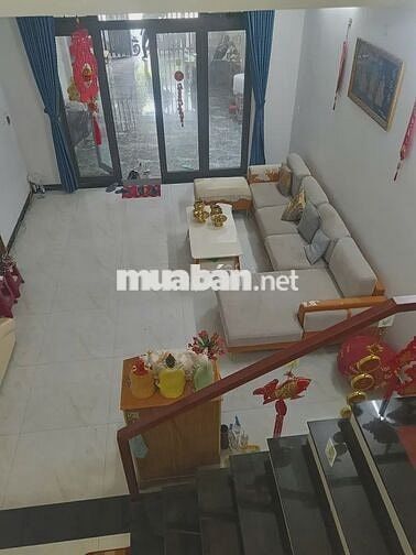 Bán Nhà 2 Tầng Mặt tiền Tô Hiệu DT 133m2, gần Tôn Đức Thắng.