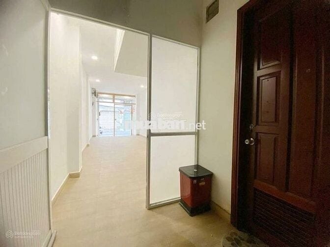 !! CHO THUÊ MẶT TIỀN HÀM NGHI- VỈA HÈ LỚN - RỘNG 45M2 - GẦN BITEXCO!!