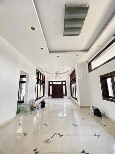 Cho thuê biệt thự đường võ nguyên giáp, phước long a, q9, tp thủ đức