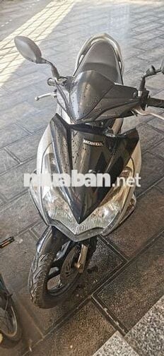 AB 2011 đang sử dụng