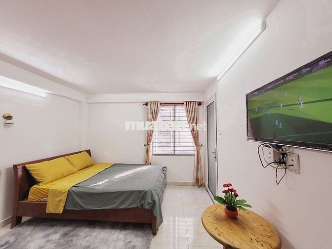 PHÒNG CỬA SỔ THOÁNG CỘNG HÒA GẦN TÒA NHÀ ETOWN 3.8 TRIỆU