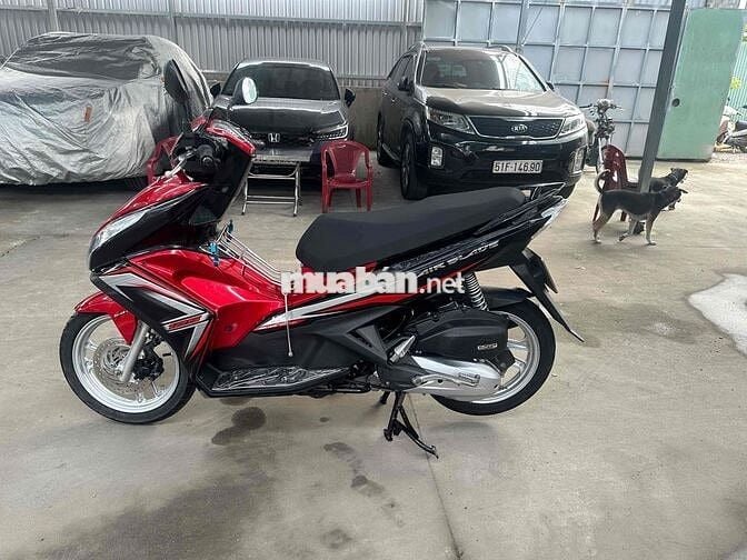 Honda Airblade 125 Fi 2014 Đỏ đen có rì mốt tìm xe