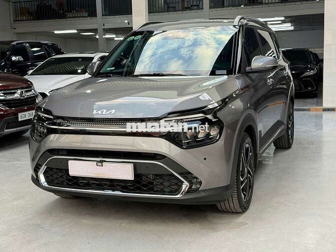 Kia carens 1.5L signature