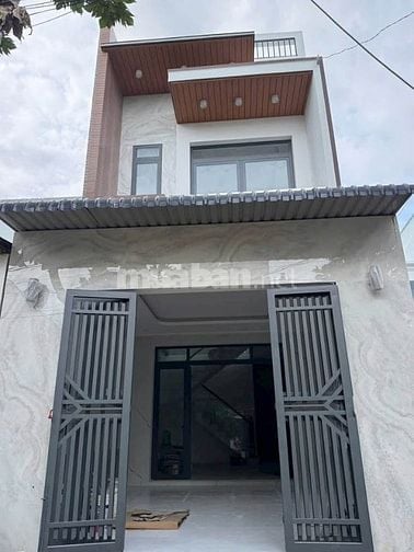 Nhà 1 Trệt 1 Lầu Hẻm Xe Hơi Lê Thị Bạch Cát, P11 Q11 – 60m² – 1.95 Tỷ