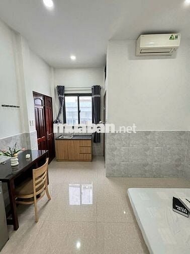 Cho thuê phòng ngay Nguyễn Thiện Thuật Q3 gần CÔNG TRƯỜNG DÂN CHỦ 25M2