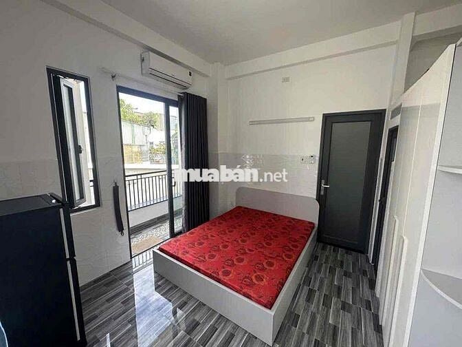 Cho thuê CHDV có ban công, view siêu đẹp ở Quận 3