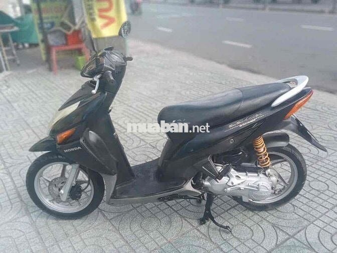 xe honda click nhâp khẩu đi làm đi chơi cần bán