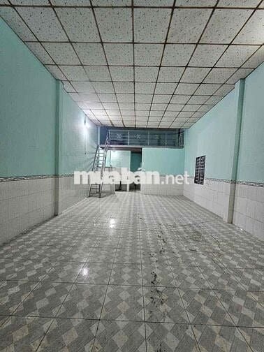 Cho thuê nhà 5tr/ tháng.  DT: 5m x 17m 1PN + gác lửng 1WC.  Đường Liên