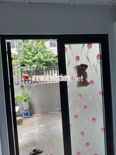 Cho thuê nhà nguyên căn chính chủ đường số 3