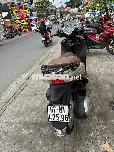 Honda SH Mode Bạc Đen Nâu