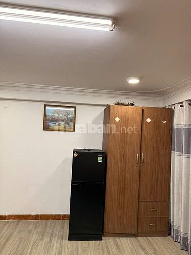 Mình còn trống một phòng trọ Full nội thất ngay hẻm 119 ĐBP. Q1