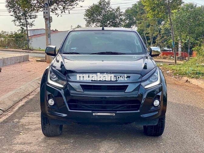 Isuzu Dmax 2019 - 15000 km