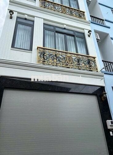 Cần cho thuê nhà MT Đường Lạc Long Quân P.5 Q.11