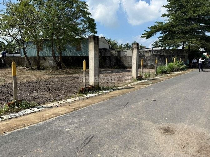 Còn 1 lô Tân Phú trung,Củ Chi, 5x27 2,3ty SHR, san tên trong ngay