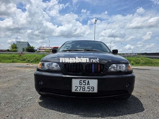 BMW 318i E46 2002 Số sàn Đen