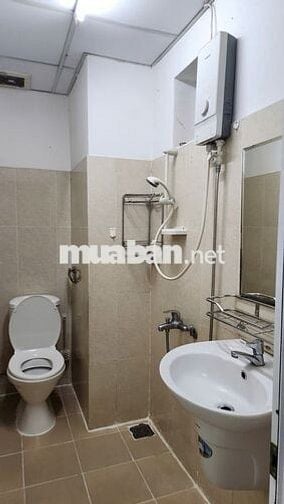 CHO THUÊ Ở LIỀN CC IDICO TÂN PHÚ 2PN CÓ MÁY LẠNH CHỈ 8TR/THÁNG