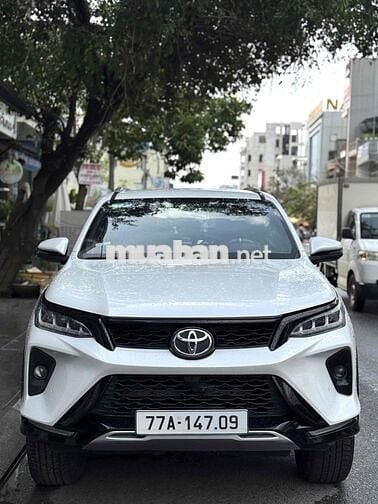 Toyota Fortuner 2021 Legender
