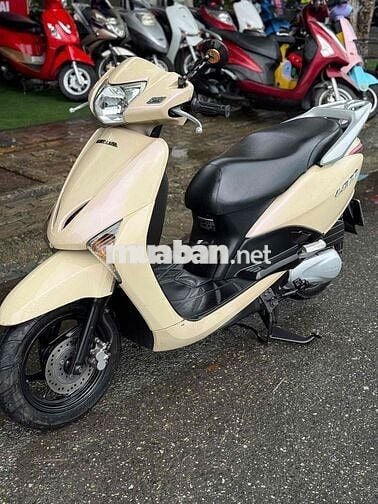 Honda Lead 2010 Vàng kem