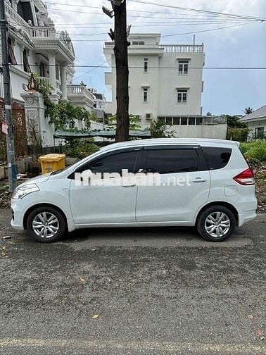 Suzuki Ertiga 2016 1.5L AT - 100000 km