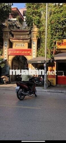 Chothuê nhà ngõ 370ThụyKhuê 4 tầng 2phòng ngủ 2 nhà vệsinh1p khách bếp