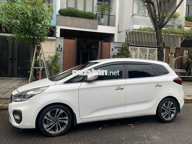 Rondo tự động AT 2017 , 7 chỗ ngồi