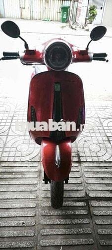 Xe 50 Vespa cho hssv chưa bằng lái