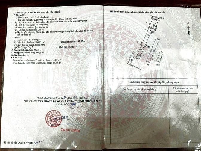 CC Bán nhà 2 MT CMT8 (Gia Long), DT:3,6x 52m,nở hậu 4,5m; 3 Lầu;8,5 tỷ