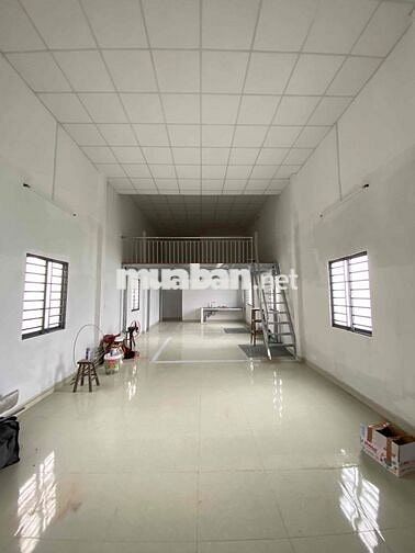 Cho thuê kho, xưởng 250m2 gần công viên sinh thái